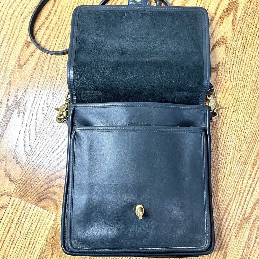 FINAL DISCOUNT* Coach Vintage Top Handle Leather Station Bag - Picture 11 of 13